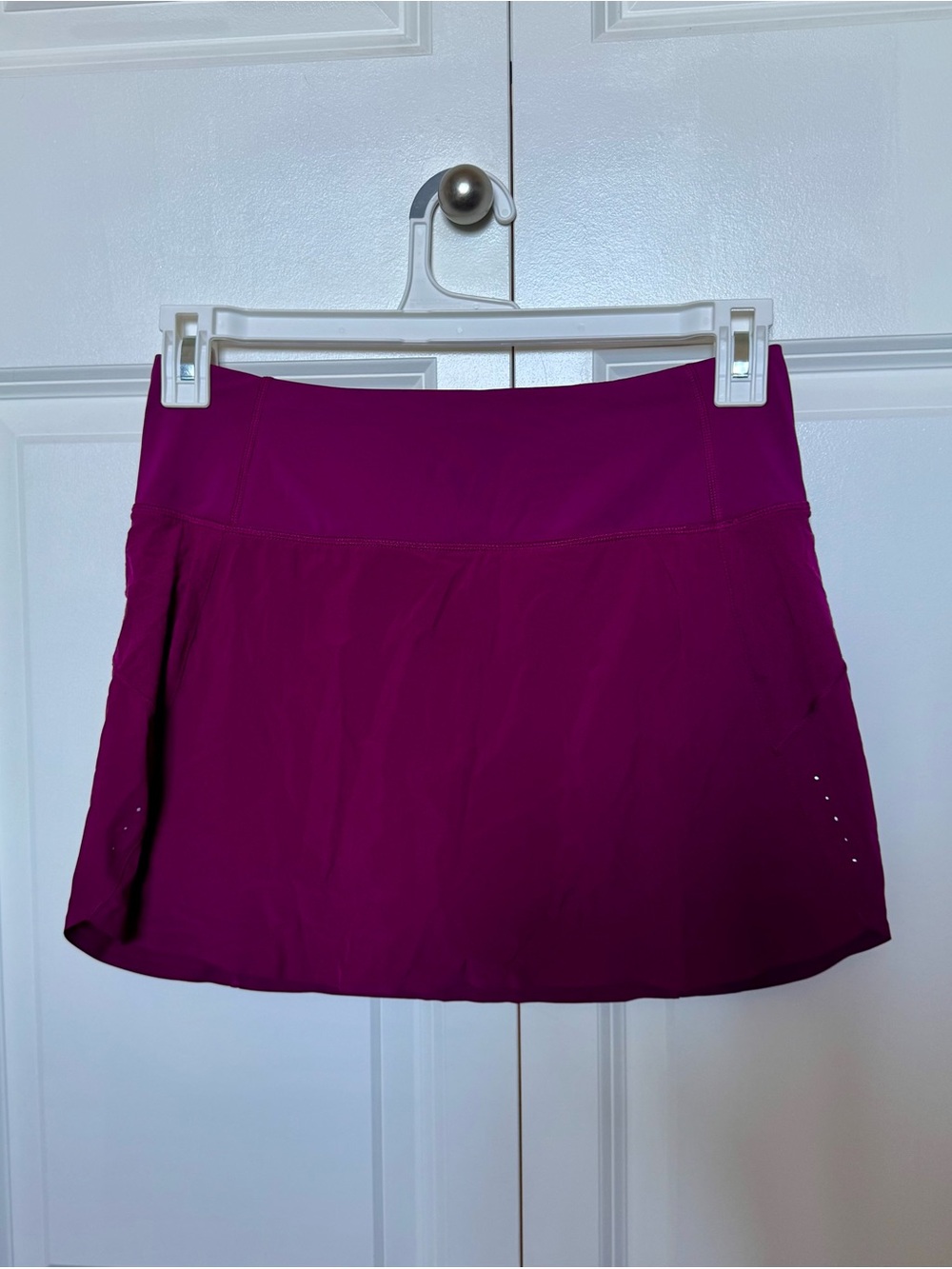 Athleta Run With It 14" Skort Fuchsia Women's Size S